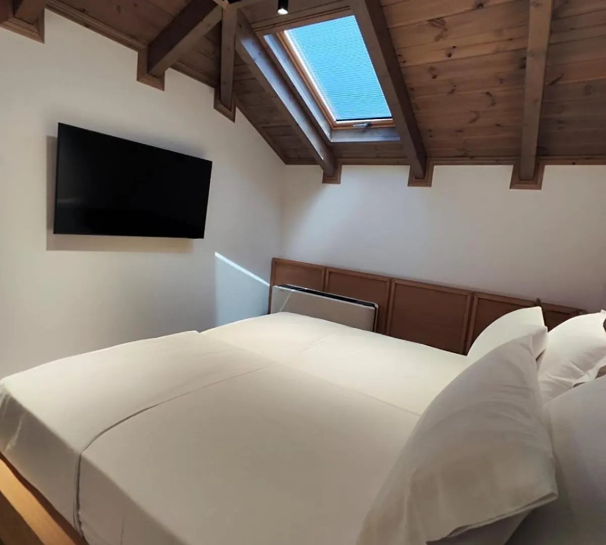 Palorto Inn Gjirokastër Otel