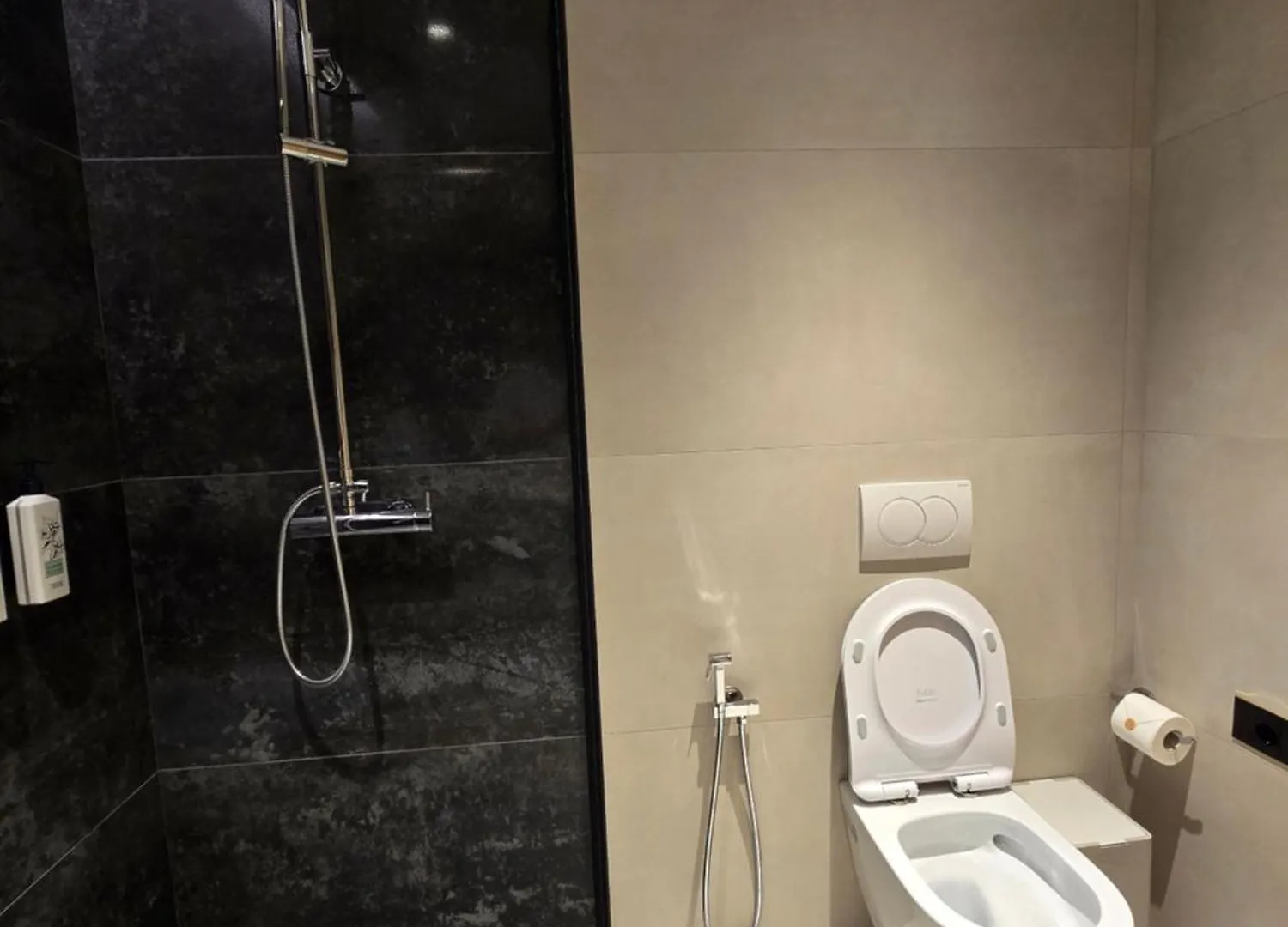 **** Hotel Palorto Inn Gjirokastër Albanie