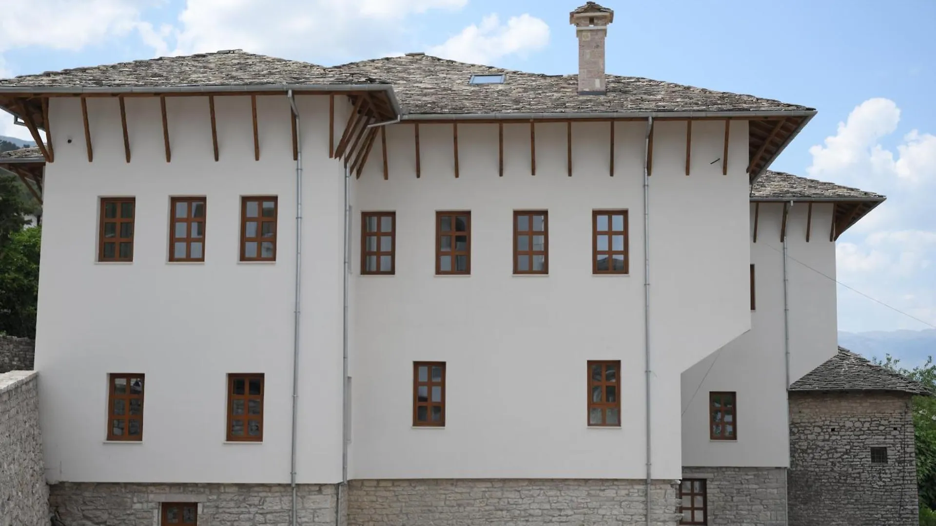 Hotel Palorto Inn Gjirokastër